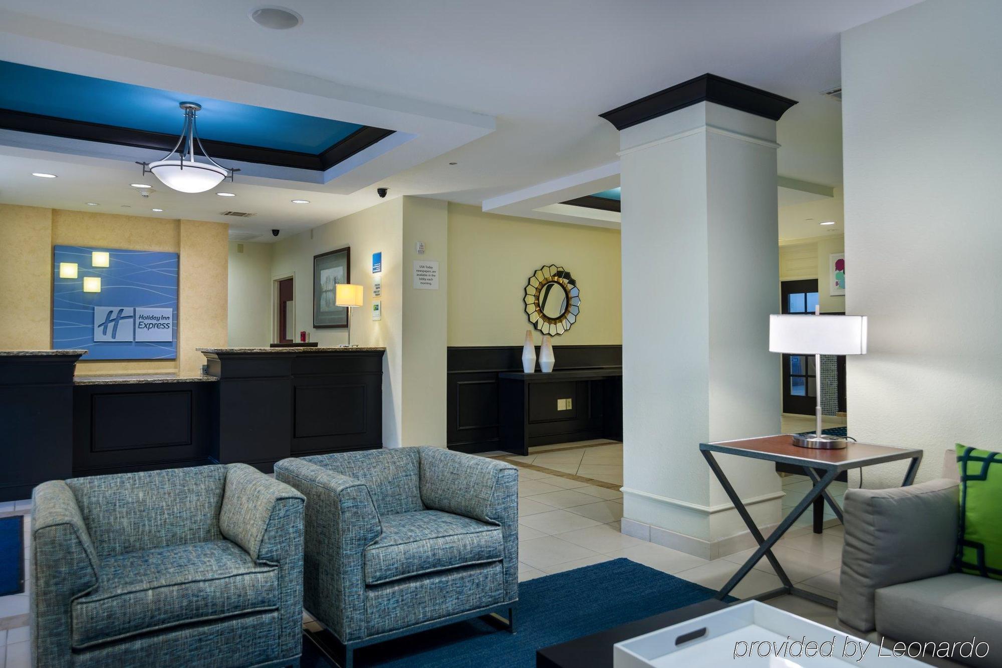 Hotel Holiday Express & Midtown By Ihg